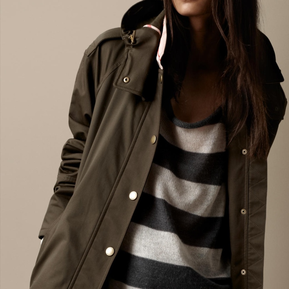 Burberry Hartlington Coat in Olive, US Size 2
